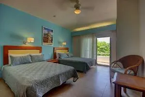 Riviera Maya Suites Condo Hotel Playa del Carmen