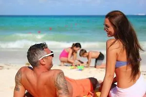 Riviera Maya Suites Condo Hotel Playa del Carmen